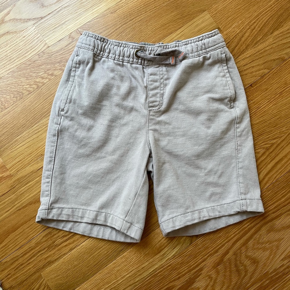 Taylor Vintage khaki shorts